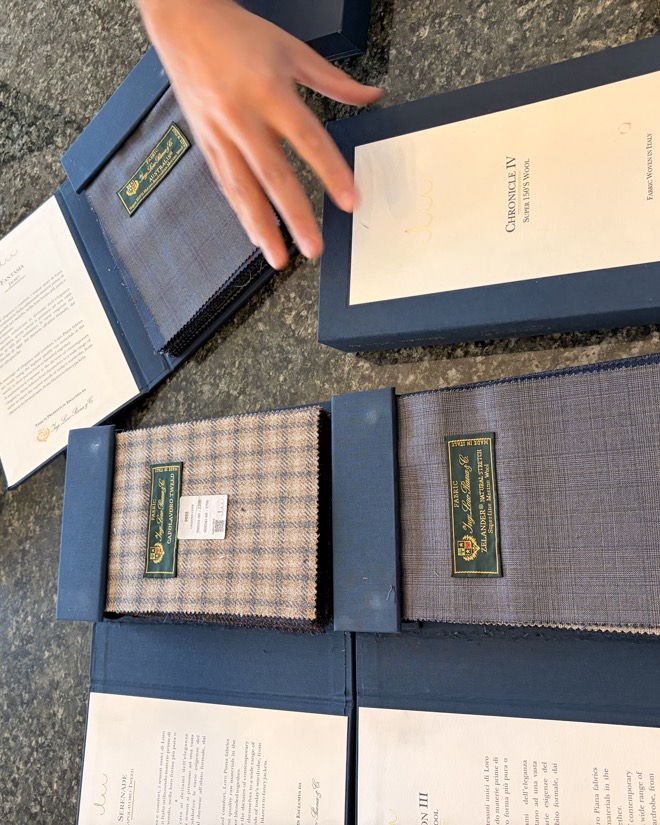 Capolavoro tweed swatch book